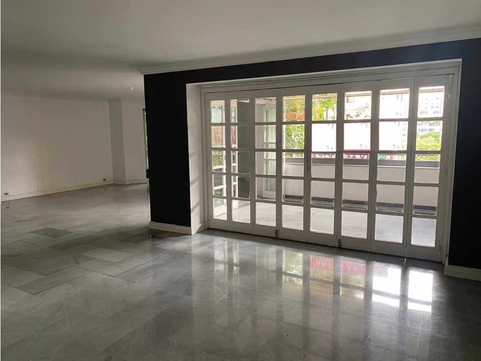 Hermoso apartamento en Santa Teresita, piso 3