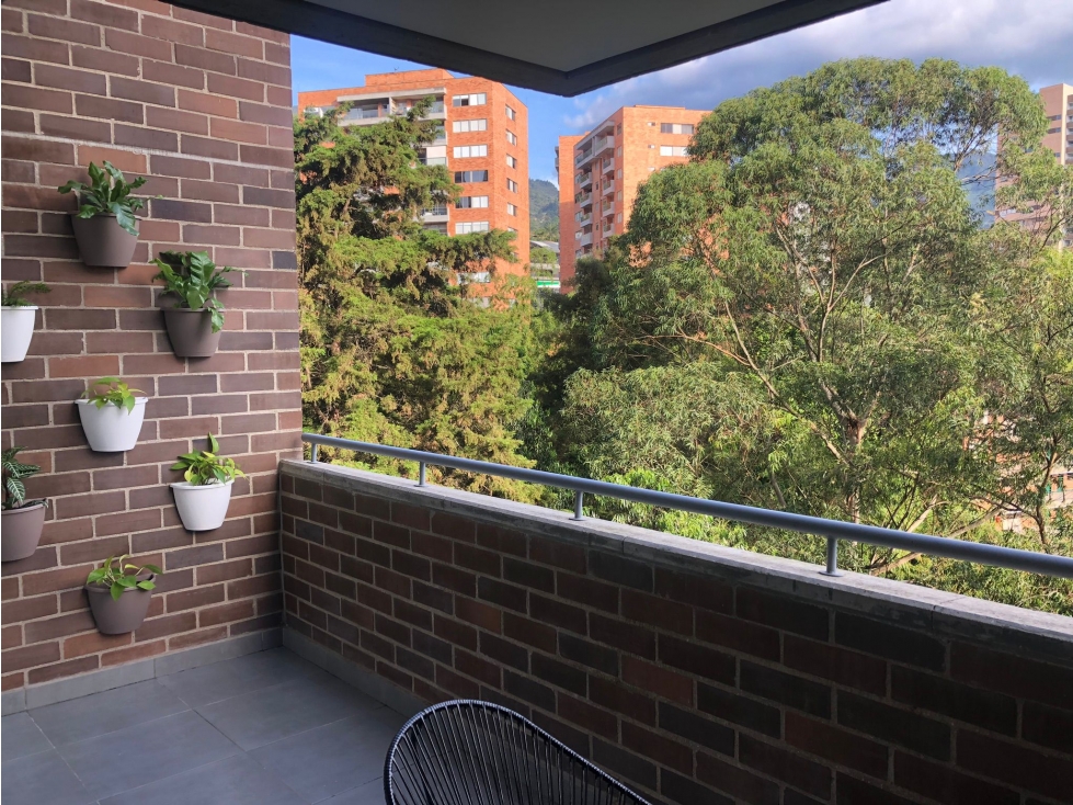 SE VENDE APARTAMENTO EN ENVIGADO EN PISO 4 DE 123 M2 EN UNIDAD — foto 4
