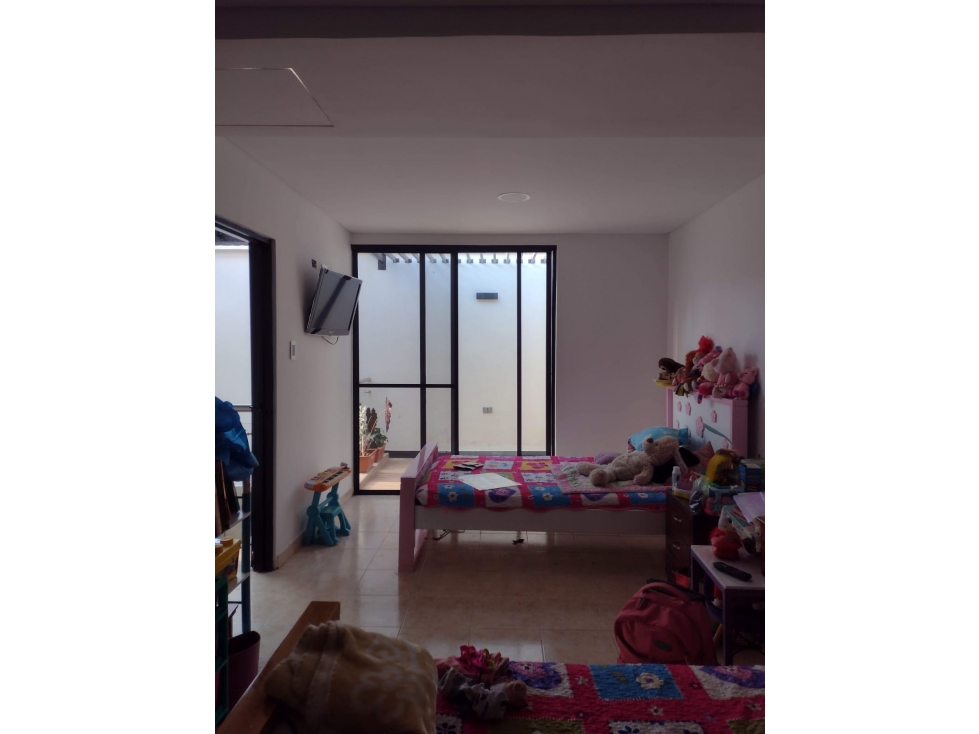 SE VENDE APARTAMENTO EN PAMPALINDA DE 187 M2 DE DOS NIVELES EN PISO 1 — foto 4