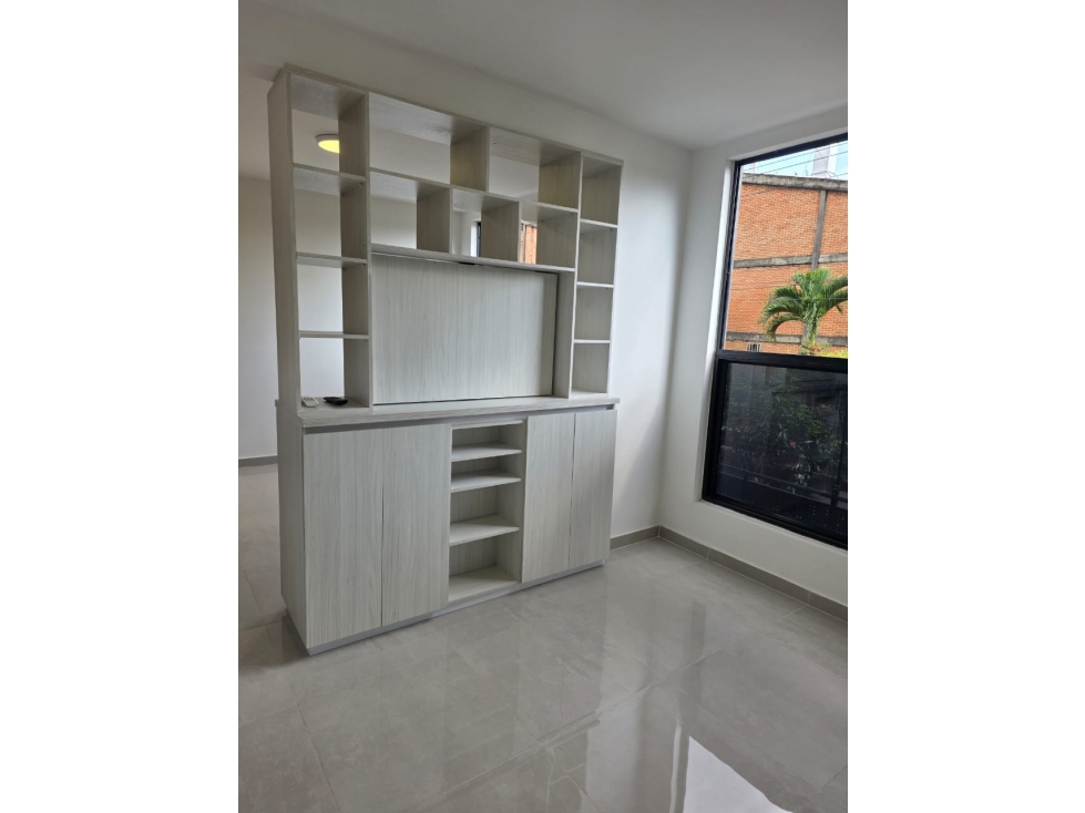 SE VENDEN APARTAESTUDIO EN EL REFUGIO DE M2 PISO 16 DE 32 — foto 2