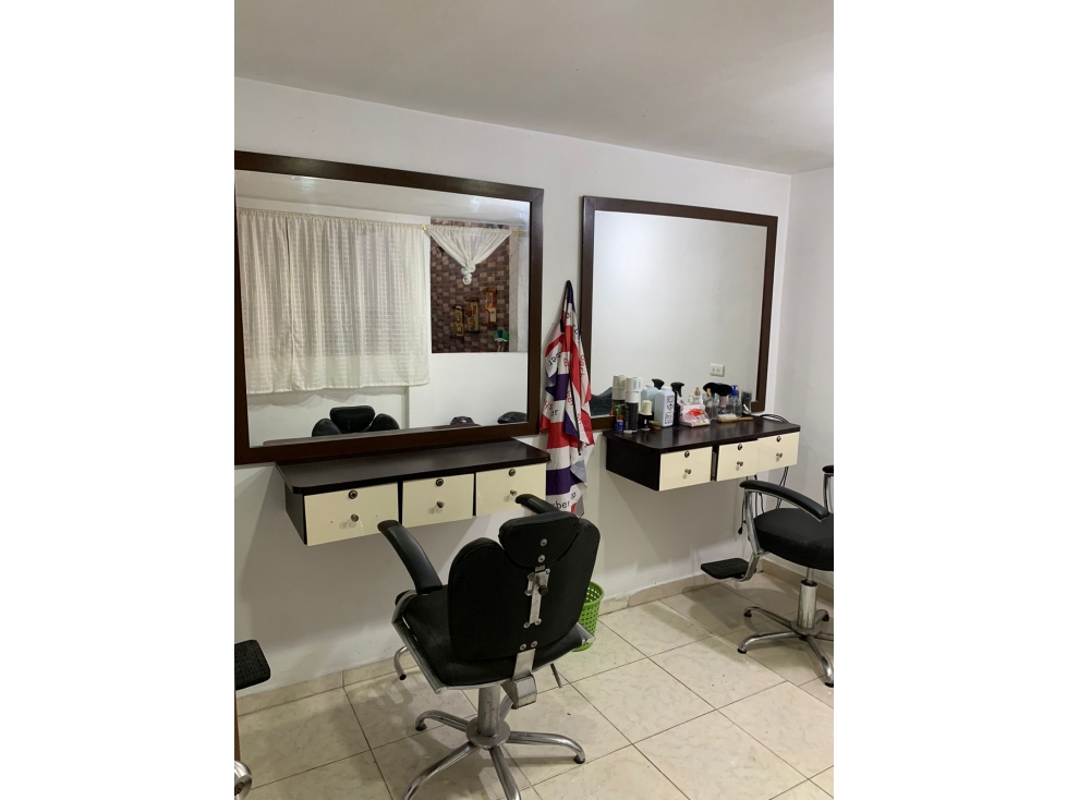 SE VENDE CASA BIFAMILIAR EN SANTA BARBARA CON RENTA DE 1300 MIL PASAJE — foto 2