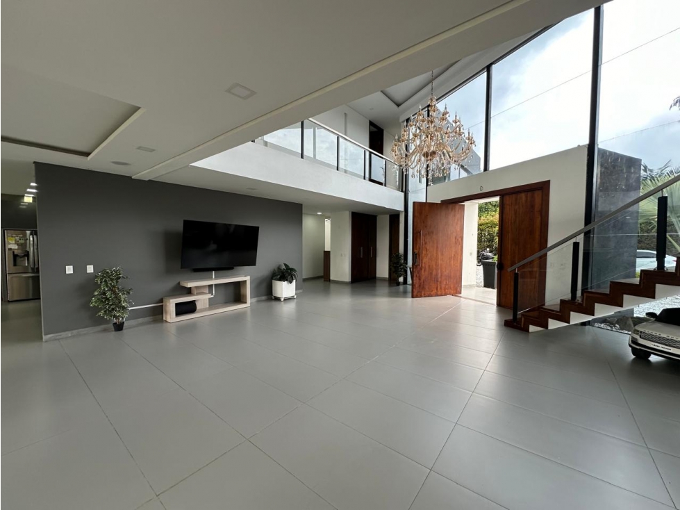 CASA EN LLANO GRADE EN CONJUNTO RIO NEGRO — foto 3