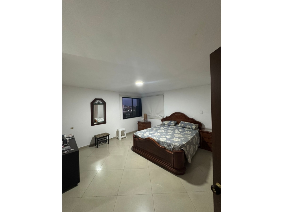 SE VENDE APARTAMENTO EN LOS CAMBULOS DE 157 M2 EN PISO 9 — foto 5
