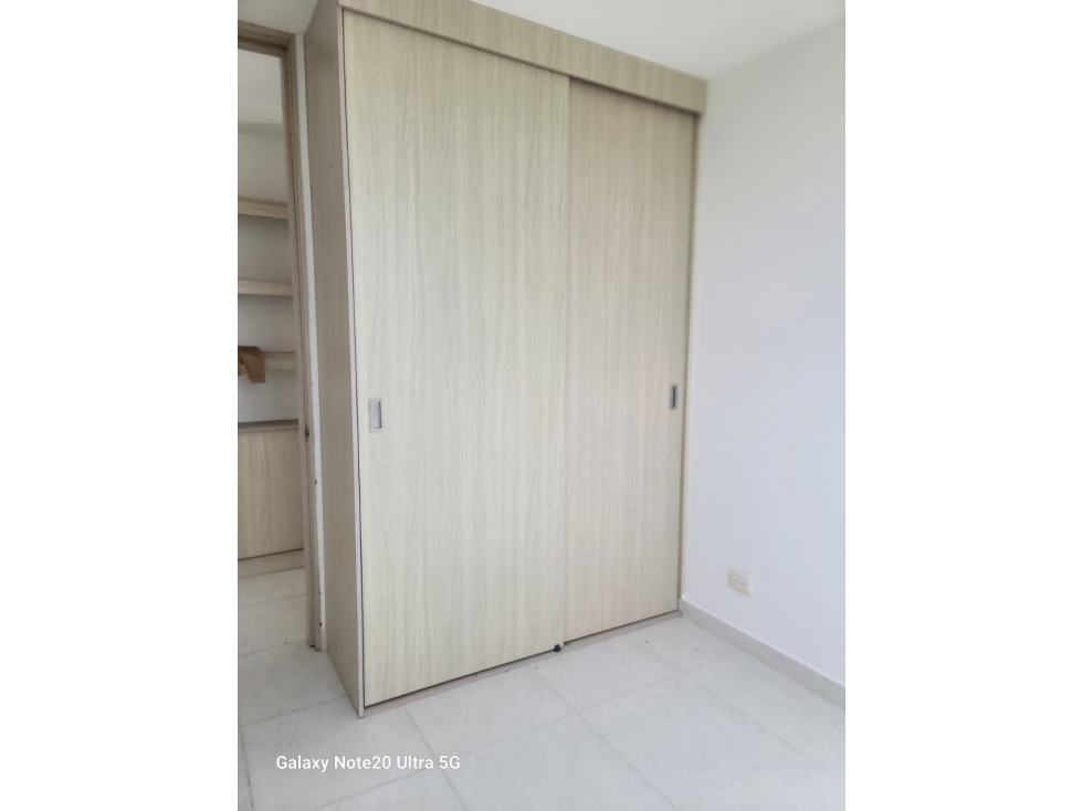 SE VENDE APARTAMENTO EN CIUDAD MELENDEZ DE 58 M2 EN PISO 8 — foto 5