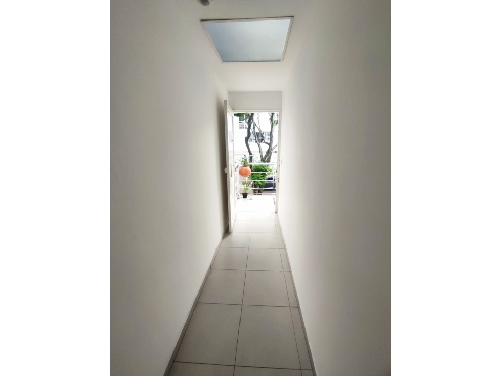 SE VENDE CASA ESQUNERA CON LOCAL COMERCIAL Y VIVIENDAS EN PANAMERICANO — foto 5