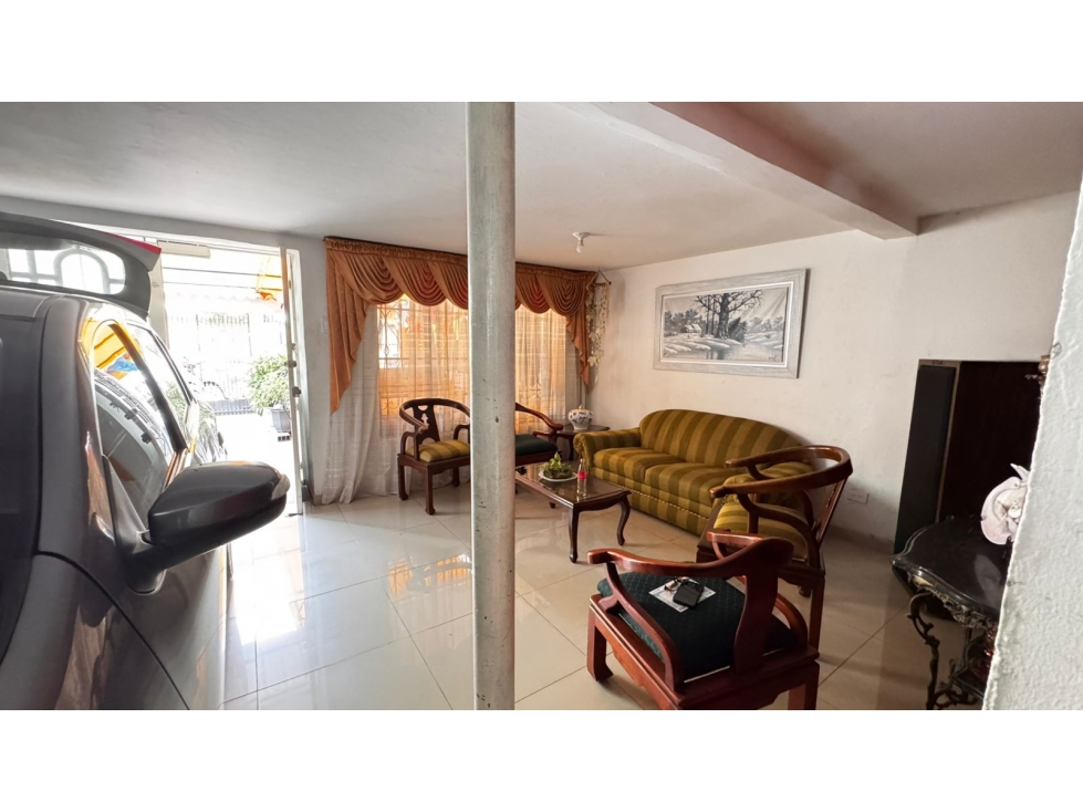 SE VENDE CASA EN LA SELVA DE DOS PISOS CON TERRAZA DE 160 M2 — foto 4