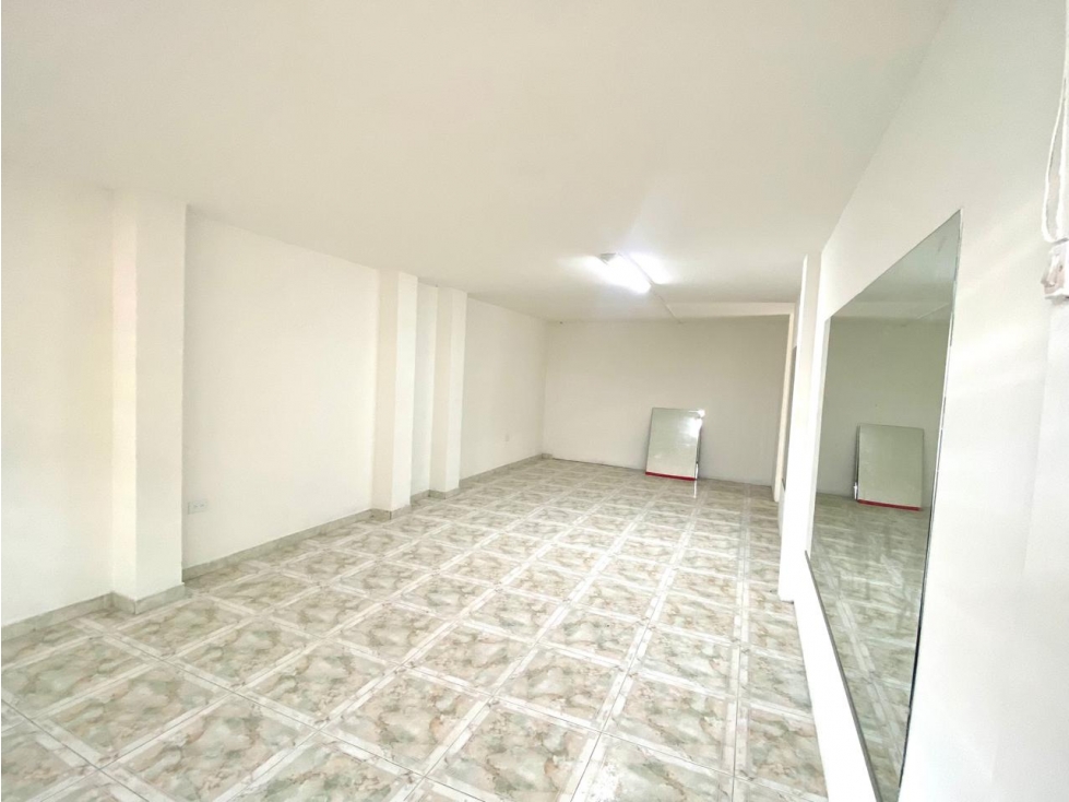 SE ALQUILA CASA EN EL LIDO PRIMER PISO USO MXTO CON PERMISOS DE 400M2 — foto 3