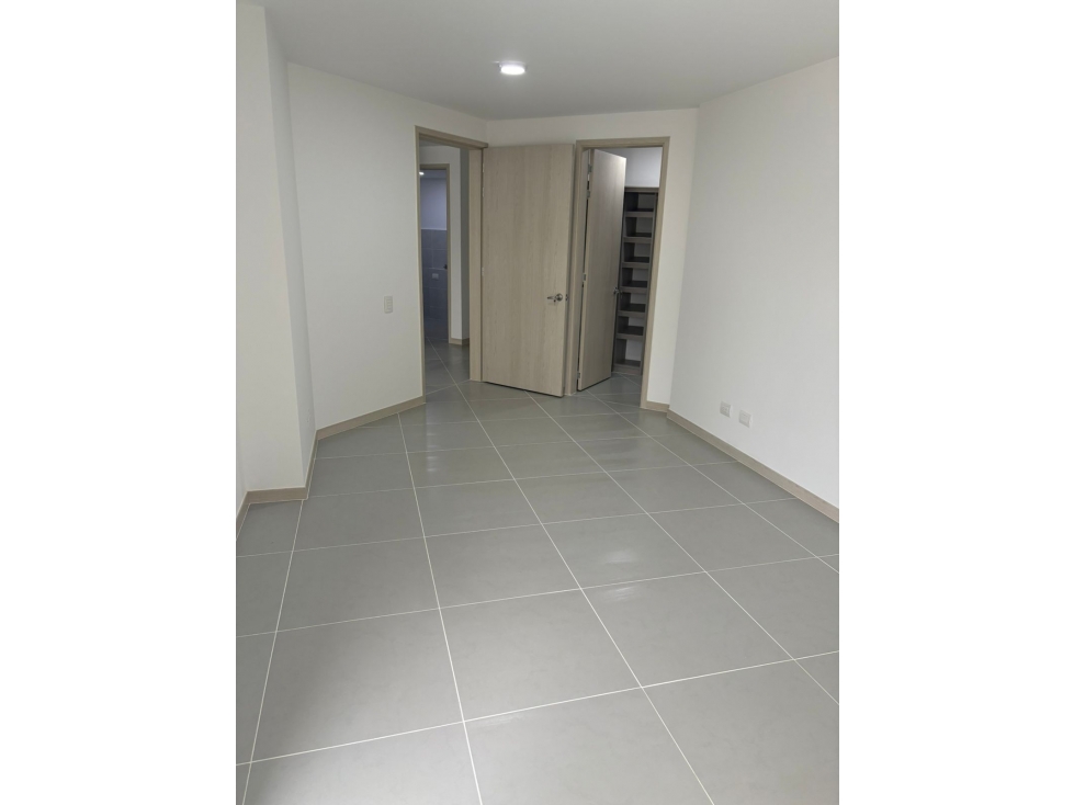 SE VENDE APARTAMENTO EN PANCE EN PISO 5 DE 117 M2 PARQUEADERO DOBLE — foto 5
