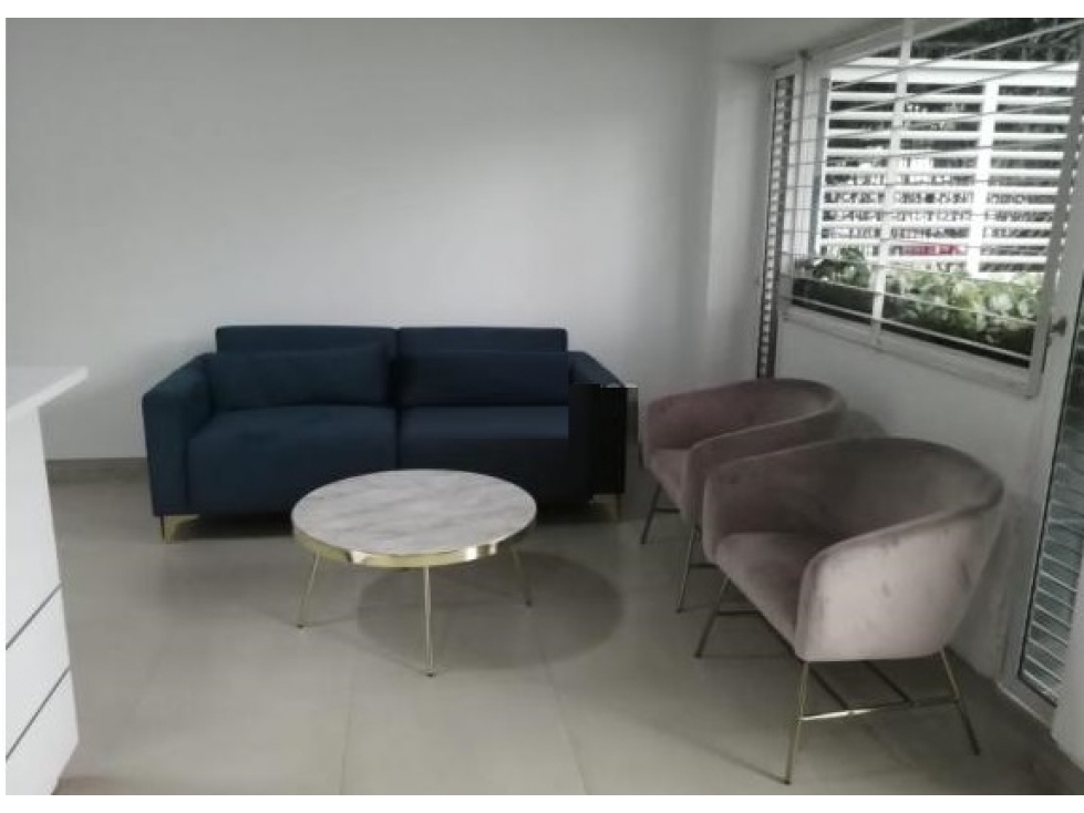 Casa independiente en venta en Ciudad Jardin - 2
