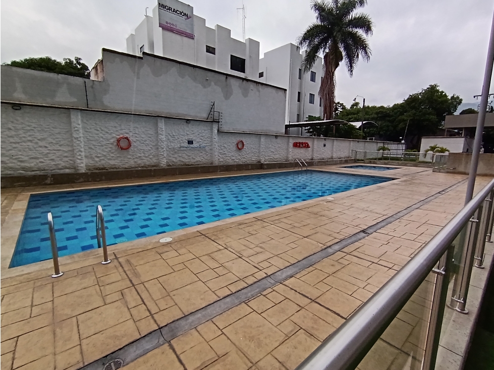 SE VENDE APARTAMENTO EN LA FLORA DE 87 M2 EN PISO 12 REMODELADO - 4
