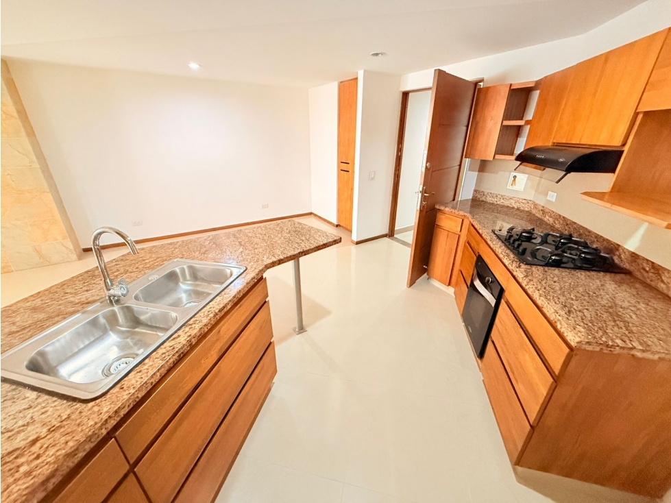 SE VENDE APARTAMENTO EN SABANETA DE 111 M2 EN PISO 8 — foto 2
