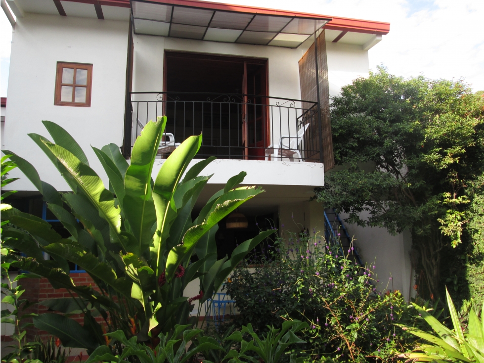 Excelente casa Multifamiliar en Prados del Norte