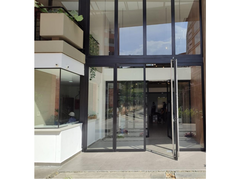 SE VENDE APARTAMENTO EN ALTO DE CRISTALES EN PISO 6 PARA INVERSION — foto 3
