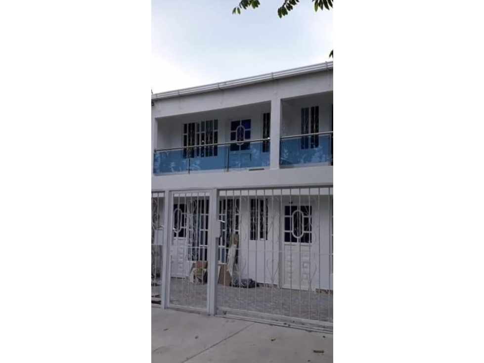 SE VENDE CASA INDEPENDIENTE EN REFUGIO PARA INVERSION CON RENTA
