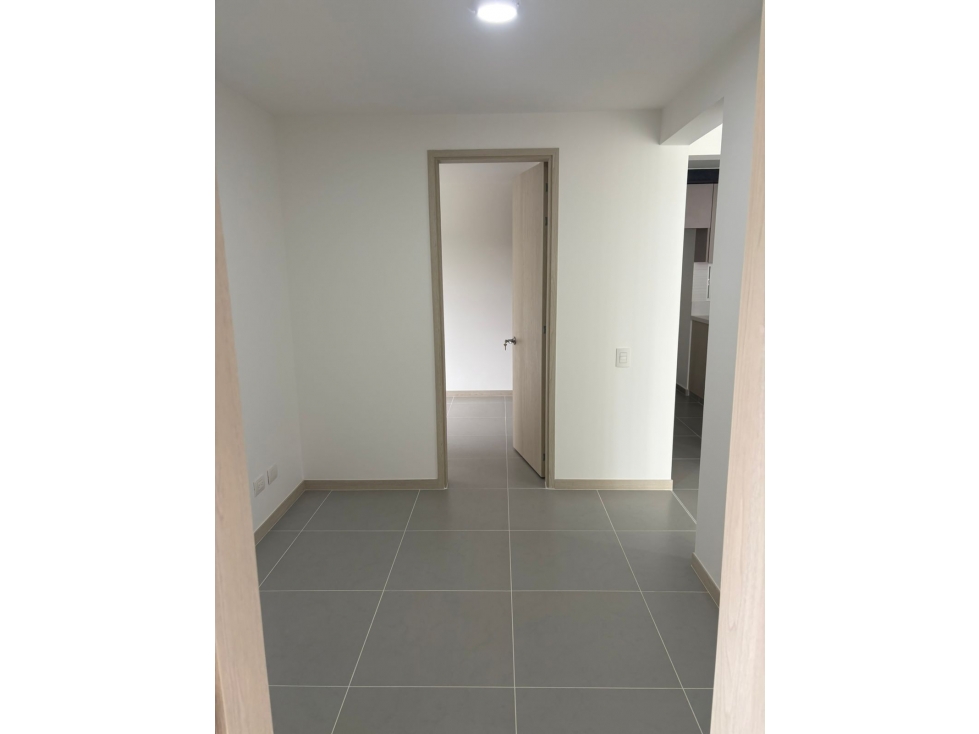 SE VENDE APARTAMENTO EN PANCE EN PISO 5 DE 117 M2 PARQUEADERO DOBLE — foto 6