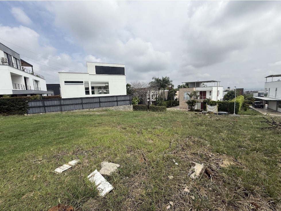 LOTE EN CONJUNTO EN PANCE DE CASAS DE LUJO — foto 3