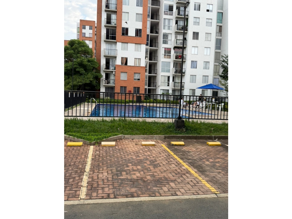 SE VEDE APARTAMENTO EN CIUDAD MELENDEZ DE 55 M2 PISO 2 CON ASCENSOR — foto 6