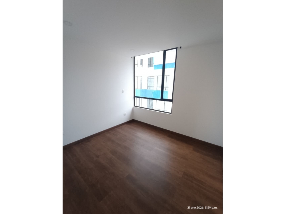 SE VENDE HERMOSO APARTAMENTO EN LA AV. DE LOS ESTUDIANTES — foto 3