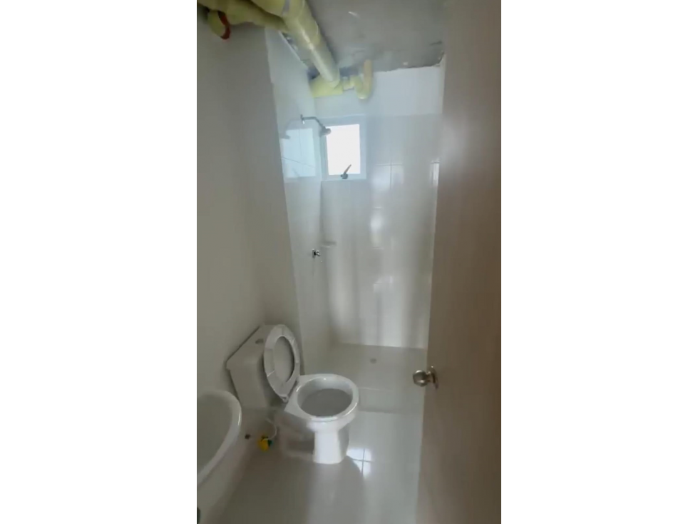 APARTAMENTO EN PISO 9, CIUDAD MELENDEZ, OBRA GRIS — foto 3
