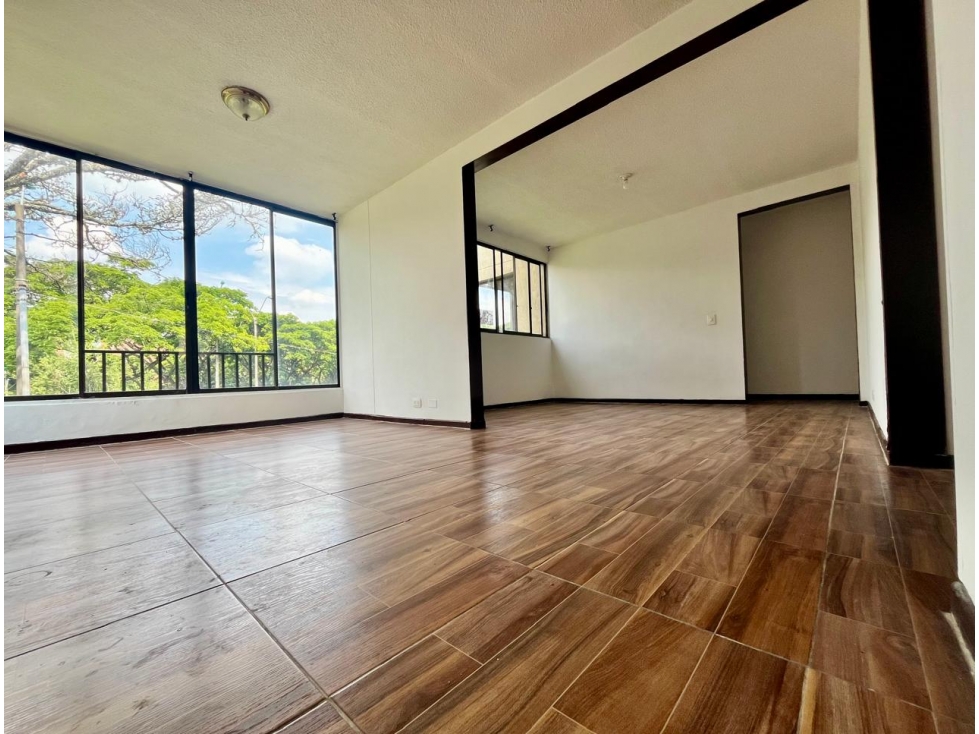 SE VENDE APARTAMENTO EN CIUDAD JARDIN DE 70 M2 EN PISO 3 SIN ASCENSOR — foto 2