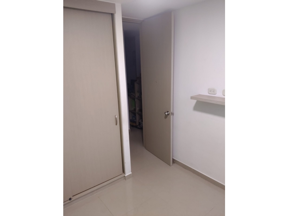 SE VENDE APARTAMENTO EN CACHIPAY DE 60 M2 EN PISO 8 CON BALCON — foto 6