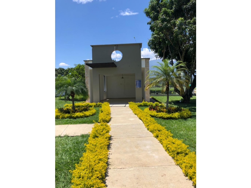 SE VENDE CASA CAMPESTRE EN LAS MERCEDES — foto 2