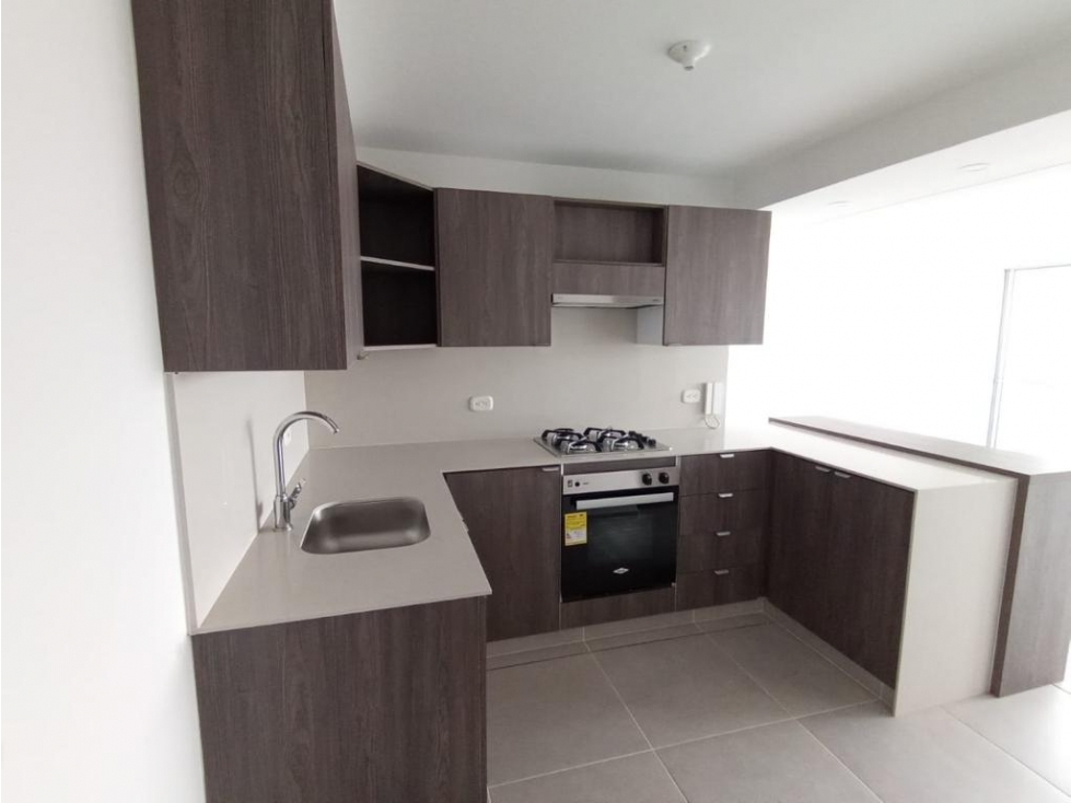 VENTA HERMOSO APARTAMENTO EN VALLE DEL LILI PISO 7 DE 98 M2 — foto 4