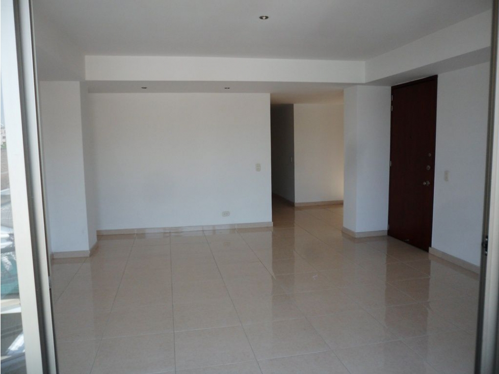 Vendo excelente edificio en el ingenio — foto 4