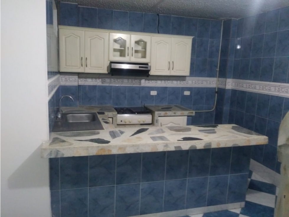 Se vende casa esquinera con apartamentos en la flora — foto 3