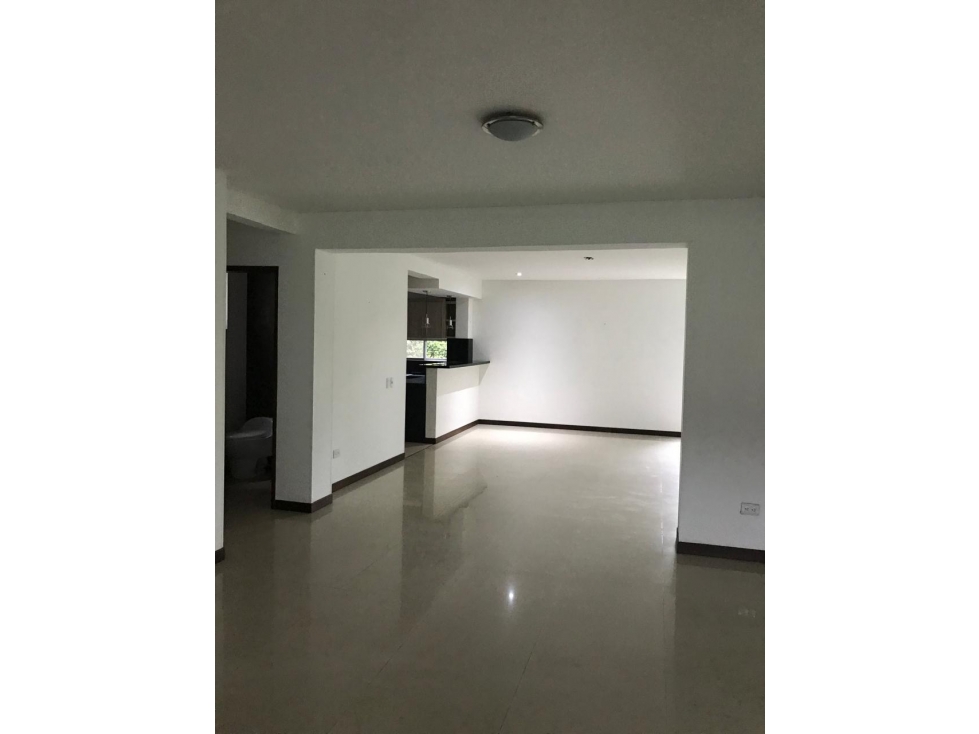 VENTA CASA LAS MERCEDES - 4