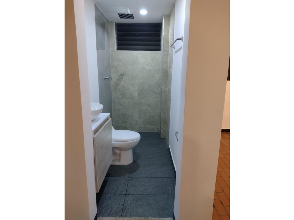 SE VENDE APARTAMENTO EN LOS ALAMOS DE 80 M2 EN PISO 4 SIN ASCENSOR — foto 6