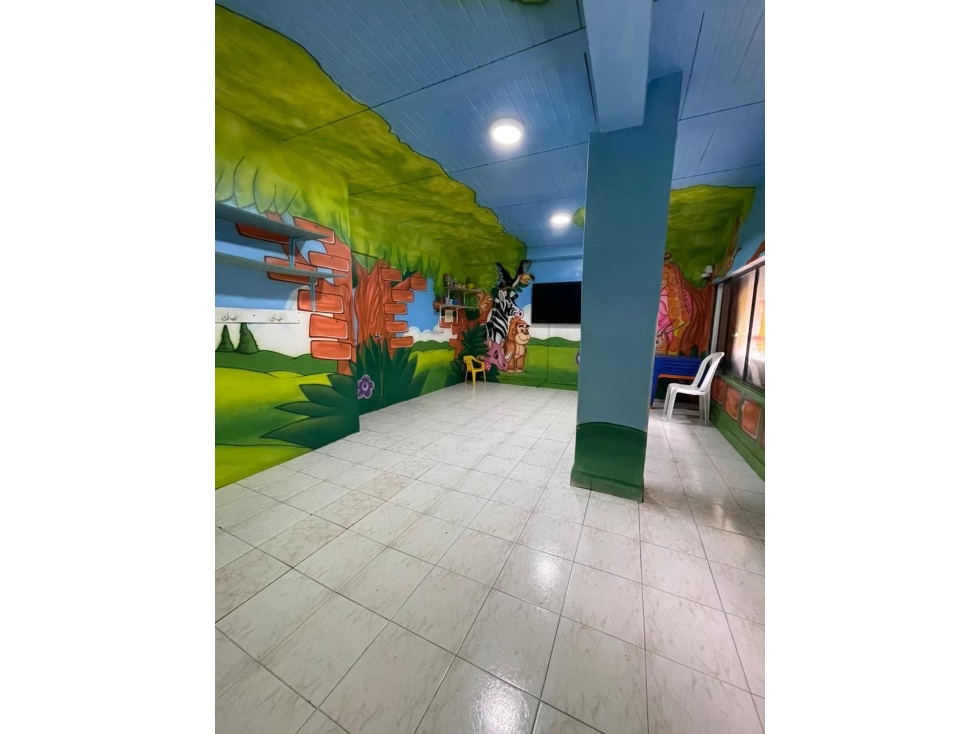SE ALQUILA CASA EN BELEN DE 4 PISOS USO MIXTO PERMISOS DE CURADURIA — foto 2
