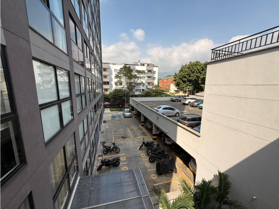 SE VENDEN APARTAESTUDIO EN EL REFUGIO DE M2 PISO 16 DE 32 — foto 5