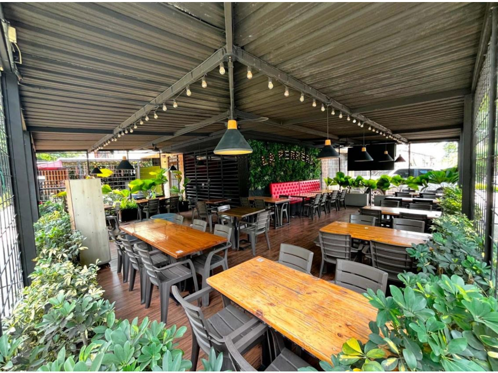 SE VENDE CASA CON USO MIXTO EN LA FLORA CERCA AL PARQUE DE DOS NIVELES — foto 5