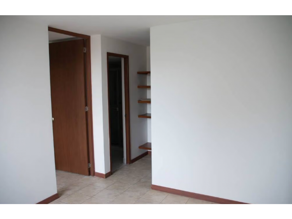 APARTAMENTO EN VENTA EN BELLAVISTA, PISO 1 — foto 3
