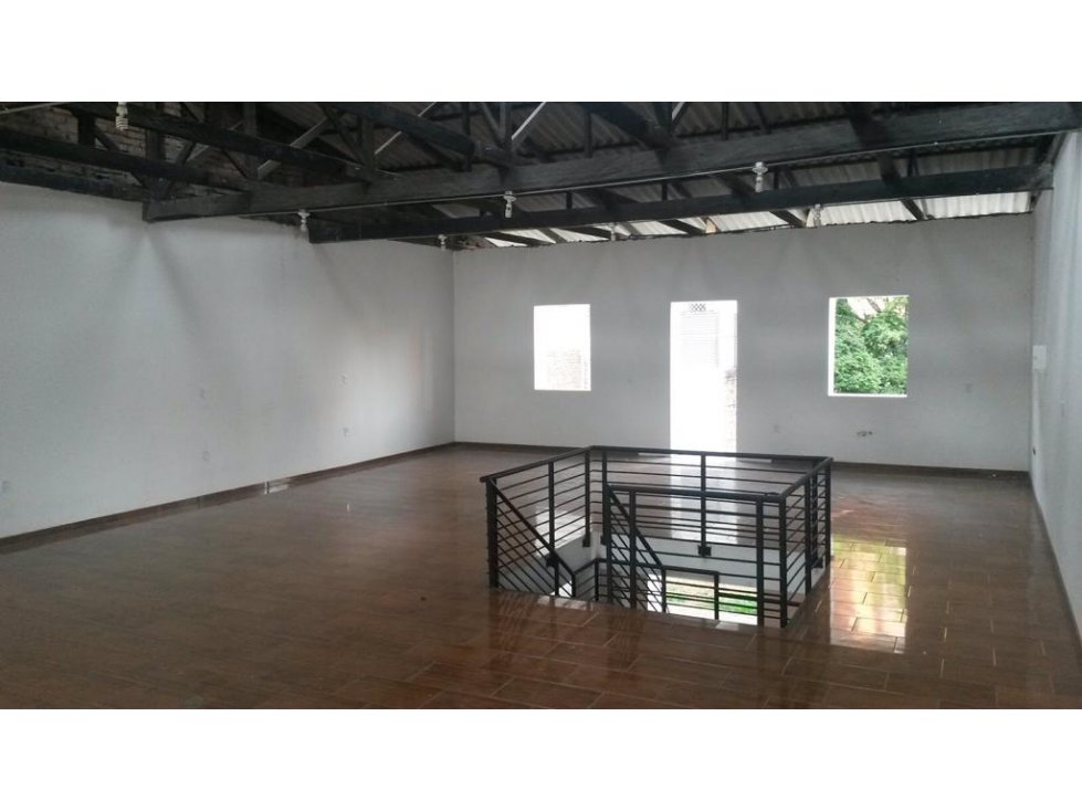SE VENDE CASA LOCAL COMERCIAL EN PEÑON O SE PERMUTA POR CASA CAMPESTRE — foto 4