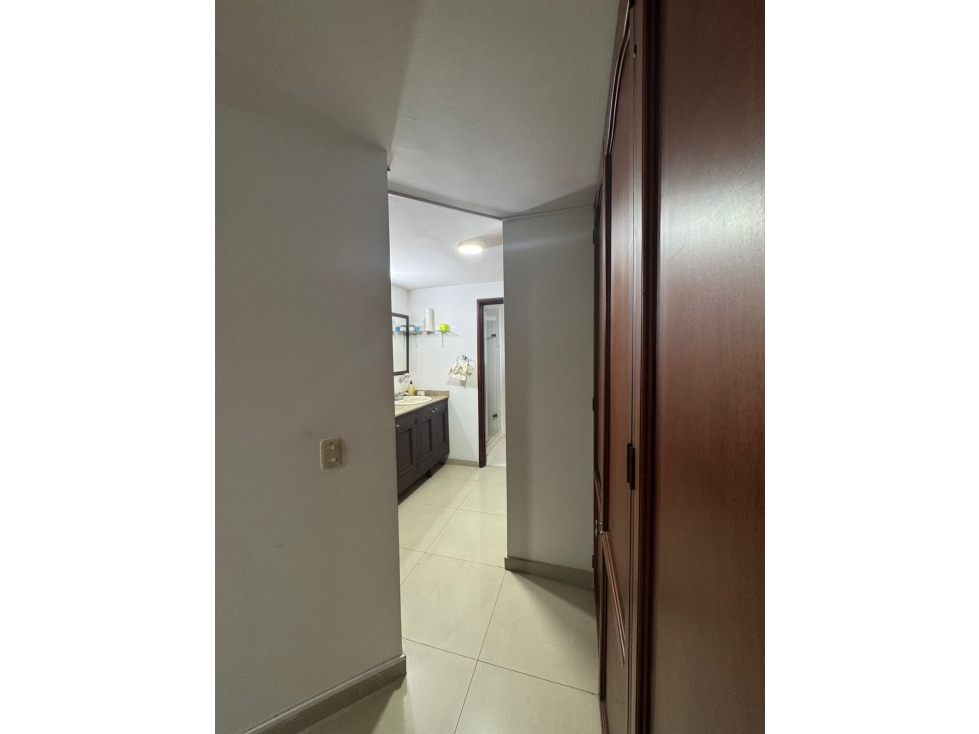 SE VENDE APARTAMENTO EN LOS CAMBULOS DE 157 M2 EN PISO 9 — foto 6