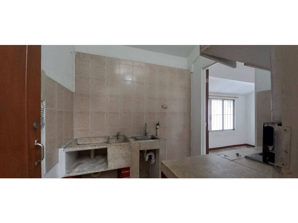 SE VENDE PROPIEDAD DE TRES NIVELES CON 12 UNIDADES DE VIVIENDA 525 M2 — foto 5