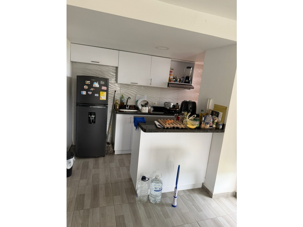 SE VEDE APARTAMENTO EN CIUDAD MELENDEZ DE 55 M2 PISO 2 CON ASCENSOR — foto 3