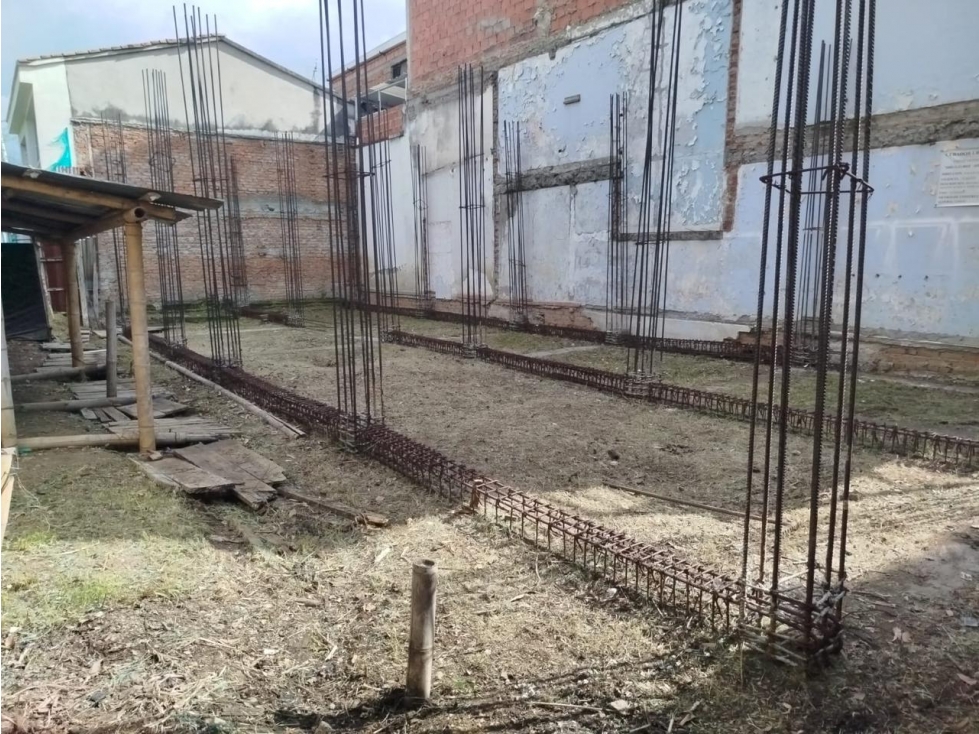 SE VENDE LOTE ESQUINERO EN SAN FERNANDO DE 253 M2 CON PERMISOS VENCID — foto 5