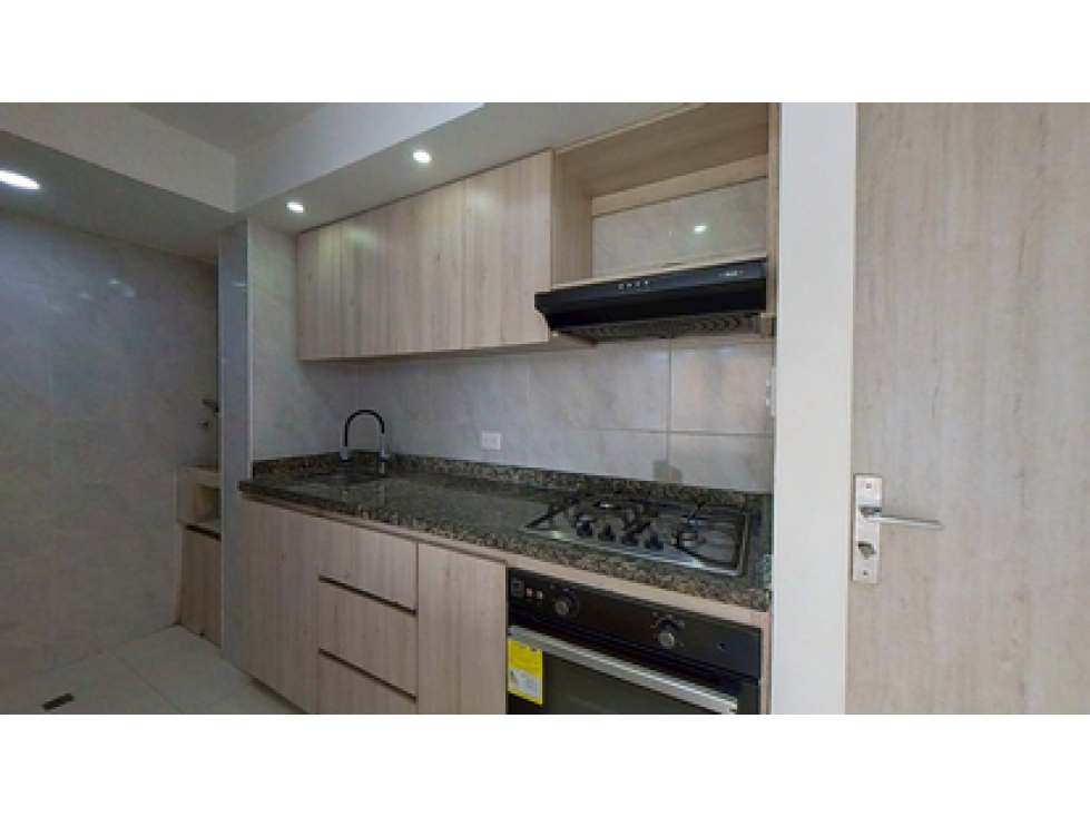 SE VENDE APARTAMENTO EN ACOPI EN PISO 5 CON ASCENSOR DE 57 M2
