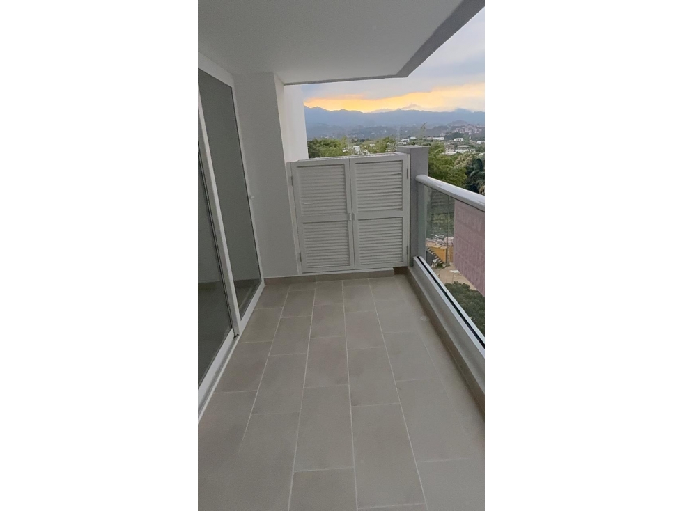 SE VENDE APARTAMENTO EN PANCE DE 117 M2 EN PISO 7 CON VISTA A CALI — foto 4
