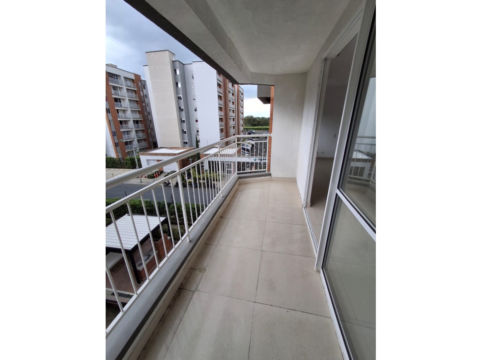 SE VENDE APARTAMENTO EN PARQUE VIVERO DE 76 M2 EN PISO 4 SIN ASCENSOR — foto 4