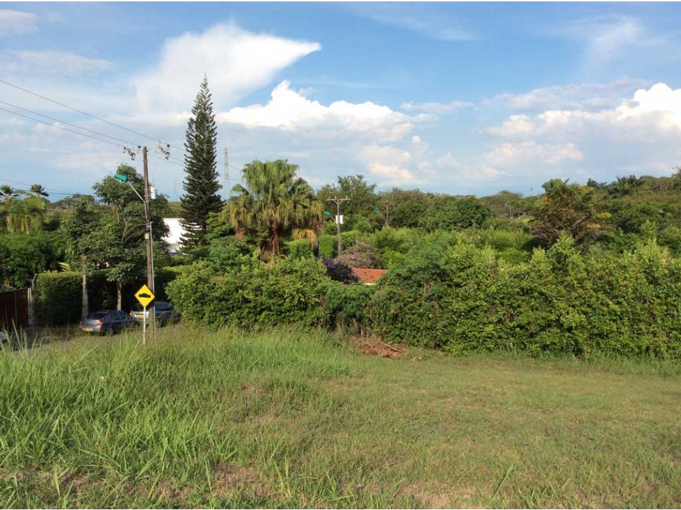 SE VENDE LOTE INDEPENDIENTE EN LA RIVERITA 1.820 Mts2 ESQUINERO — foto 6