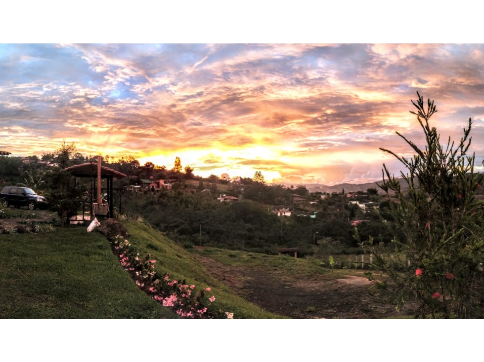 EXCELENTE LOTE EN LA CUMBRE - 6