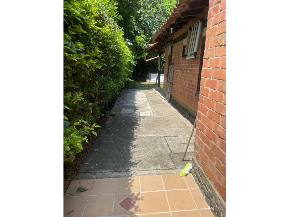 Hermosa casa en venta en barrio pance — foto 5