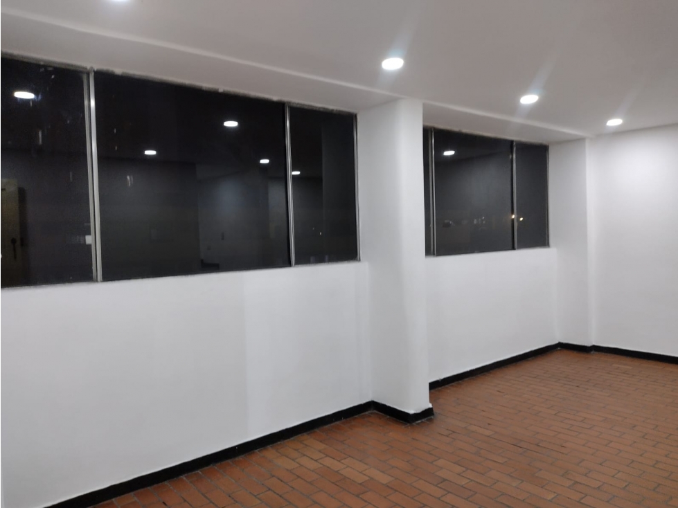 SE VENDE APARTAMENTO EN LOS ALAMOS DE 80 M2 EN PISO 4 SIN ASCENSOR — foto 3