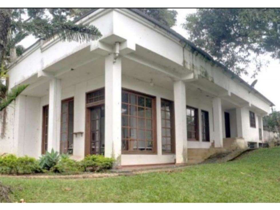 SE VENDE CASA LOTE EN LA RIVERITA DE 1793 M2 LOTE MEDIANERO — foto 2