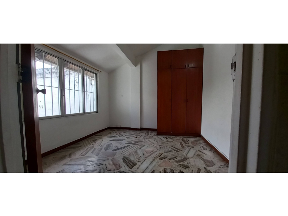 SE VENDE PROPIEDAD DE TRES NIVELES CON 12 UNIDADES DE VIVIENDA 525 M2 — foto 6