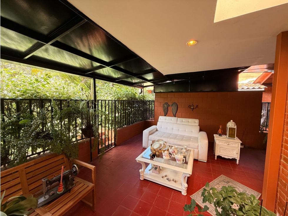 SE VENDE CASA EN EL CATILLO JAMUNDI DE DOS NIVELES DE 224 M2 CONSTRU — foto 5